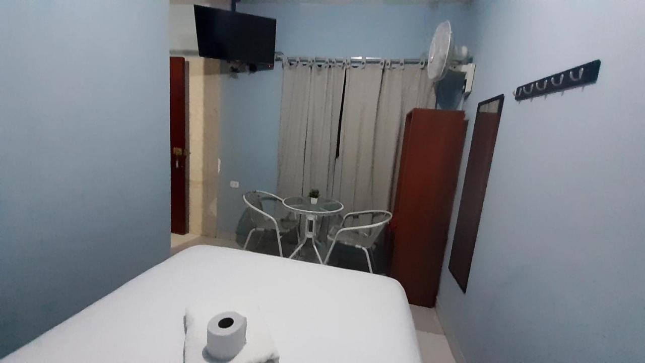 AYPA Hostal Trujillo Exterior foto