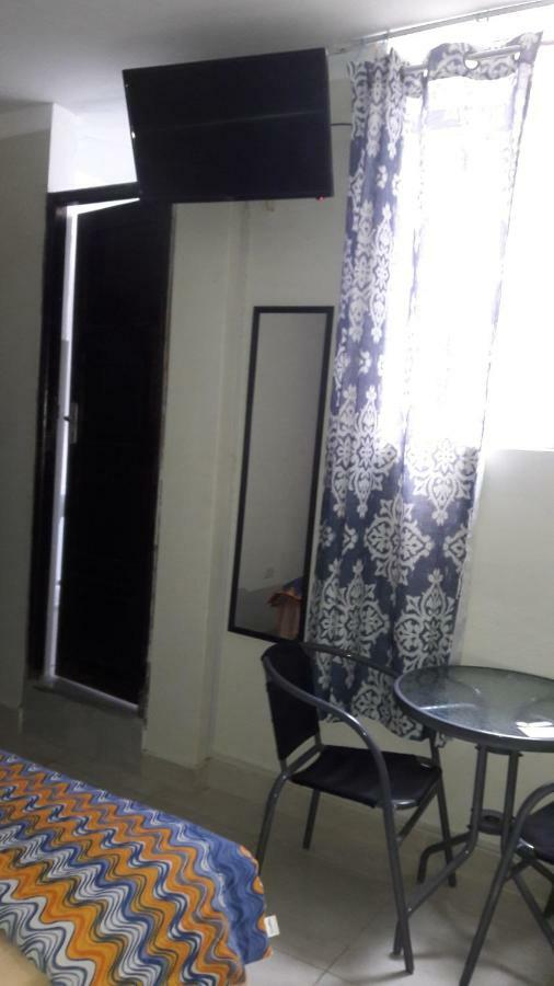 AYPA Hostal Trujillo Exterior foto